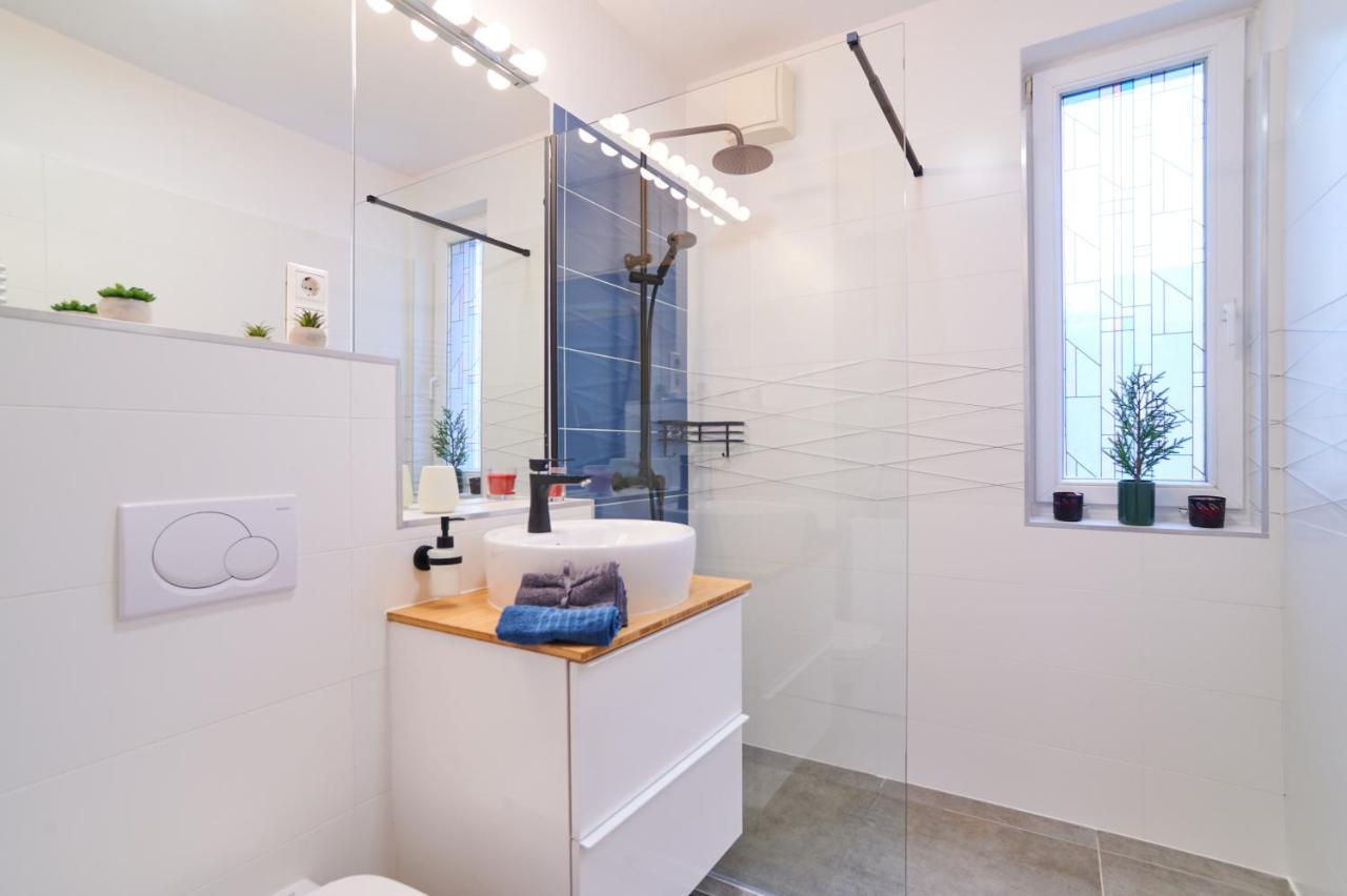Feel Home Deluxe Corvin # Free Parking # Ac # Elevator Budapesta Exterior foto
