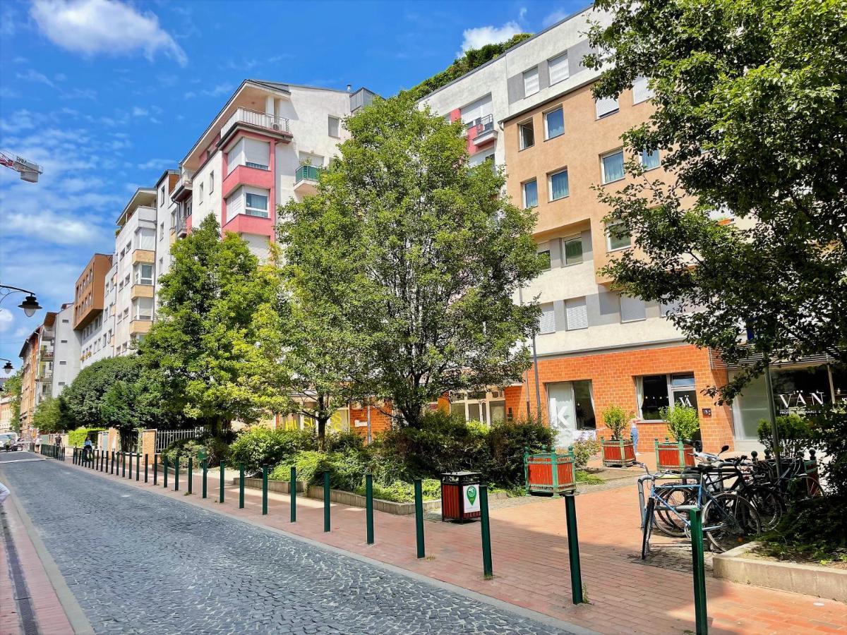 Feel Home Deluxe Corvin # Free Parking # Ac # Elevator Budapesta Exterior foto
